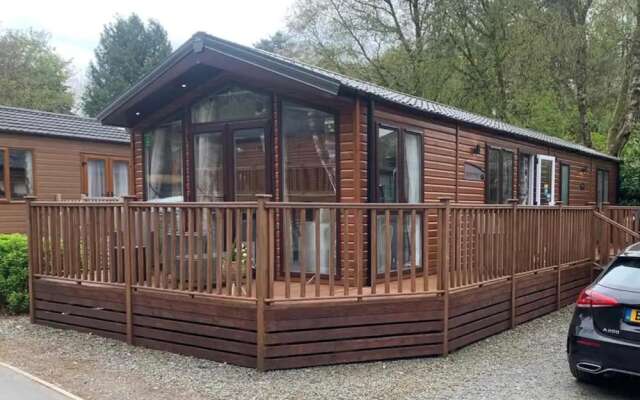 Stunning 3-bed Lodge in Windermere