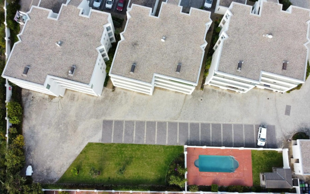 The Bella - 6 Sleeper - Sea Views Pool & Patio