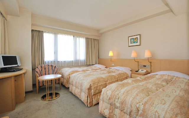 Hotel Sun Valley – Guest Rooms – Beppu