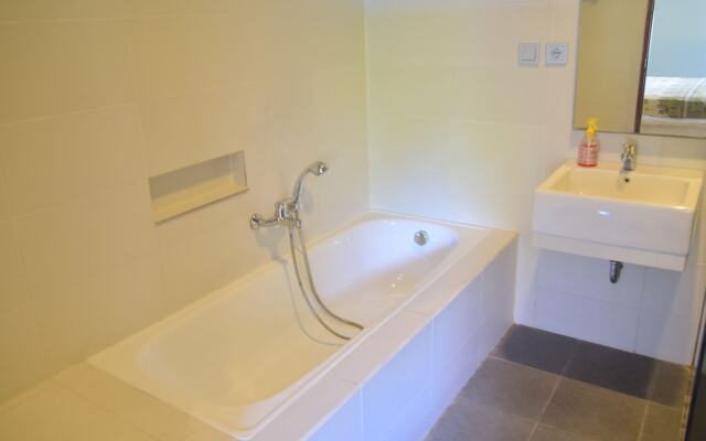 Villa Putu Mira By Maha Bali