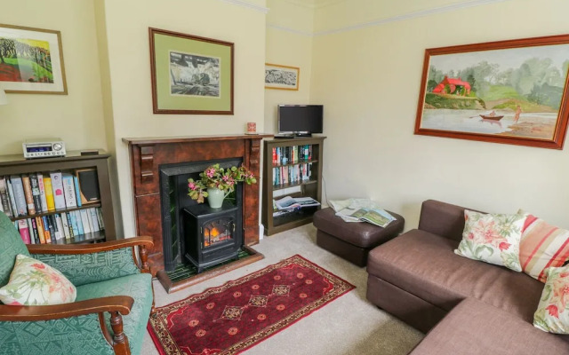 Manor Cottage