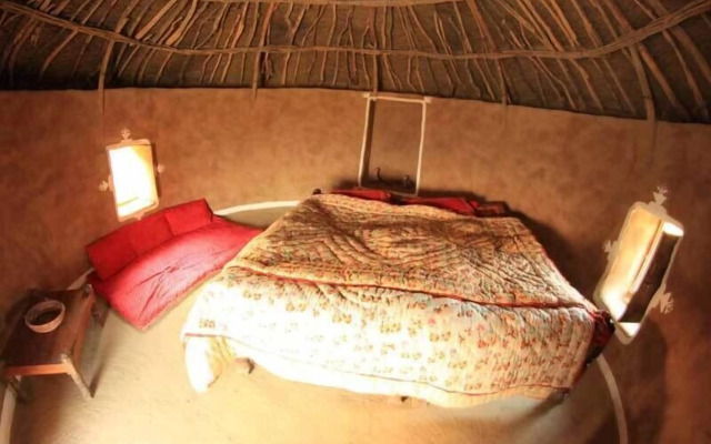 Gangaur Desert Resort By Park Tree