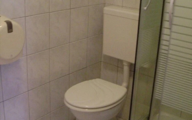 Don - 90m From the sea - SA1 2S