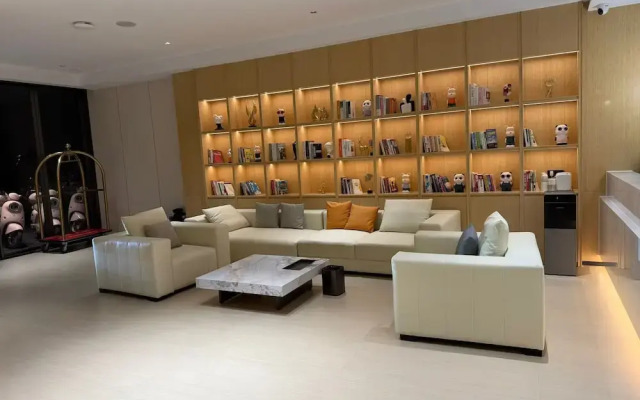 Mountain Search Snow View Hotel