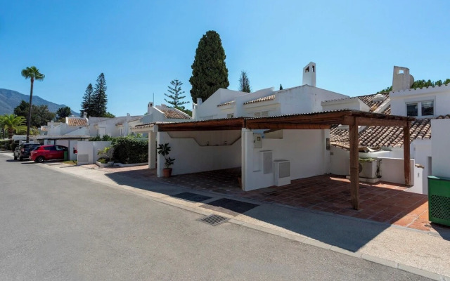 Magnificent 3BD Duplex With Pool. Aloha Golf II