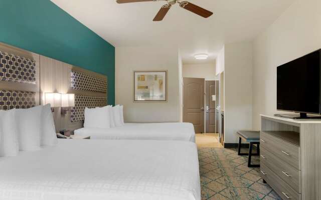 Best Western Plus Wasco Inn & Suites