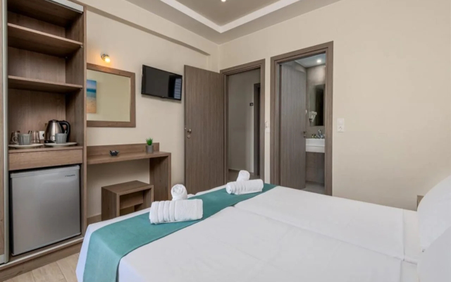 Sisi Breeze Hotel