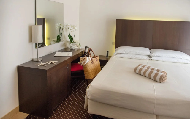 Hotel Cristina Corona