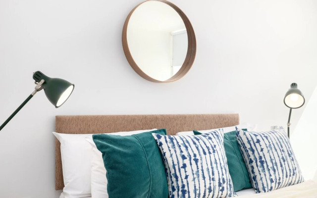 One bedroom apartment Old Street