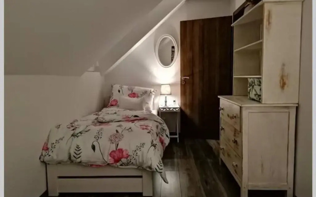 Éva Háza Nyugalom/Pihenés/Relax