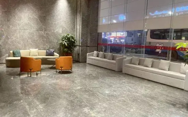 Dejin Garden Hotel (Shenzhen International Convention and Exhibition Center)