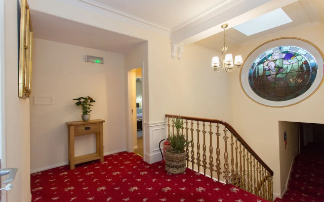 Cedars Guest House