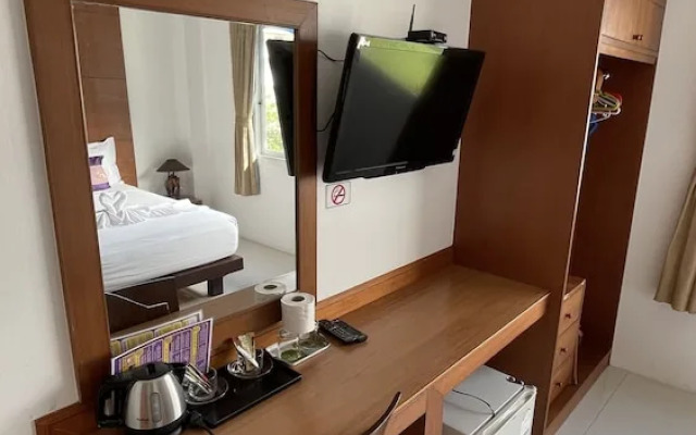 Sukcheewa Residence Phuket
