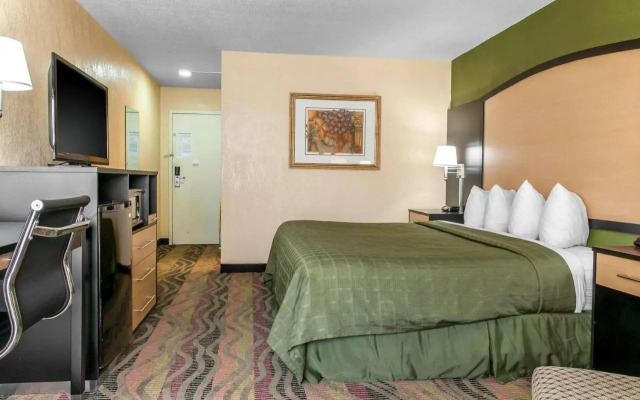 Ramada Conference Center Of Logansport