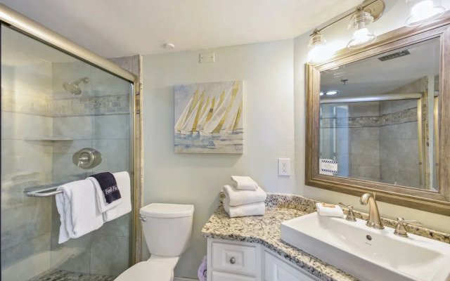 Inlet Reef 408 4 Bedroom Condo by RedAwning