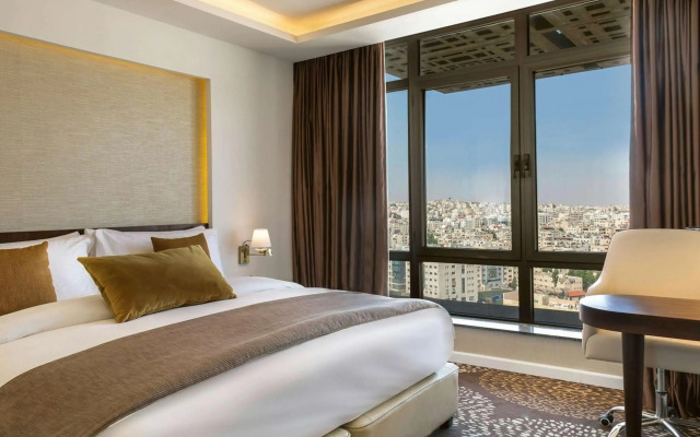 Movenpick Hotel Amman (ex Holiday Inn Amman)