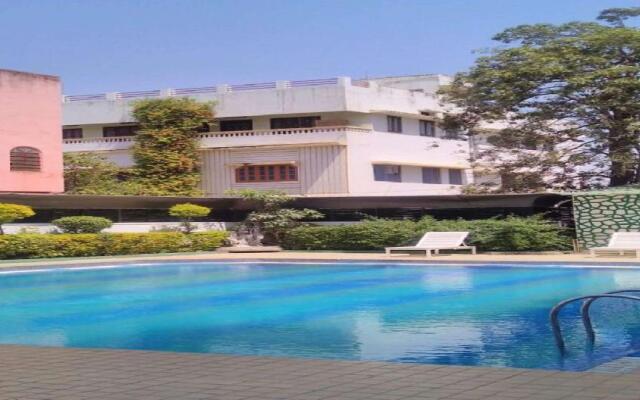 Golden Tulip Udaipur