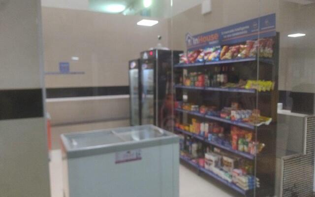 A 5 km do aeroporto no centro do Nucleo Bandeirante