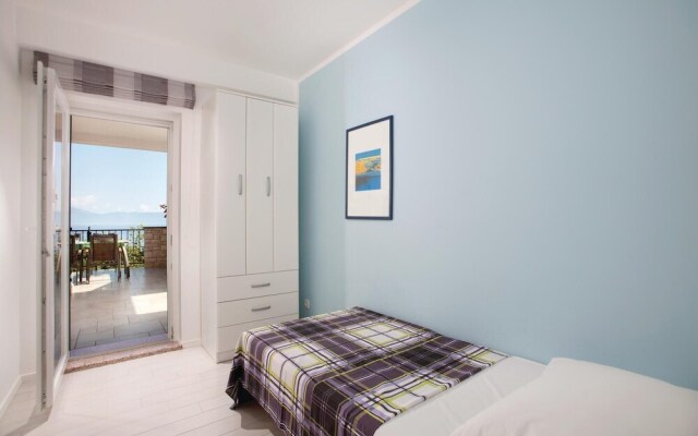 Nice Home in Ravni With Wifi and 3 Bedrooms