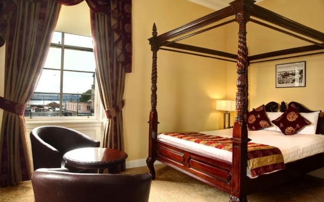 The Argyll Hotel