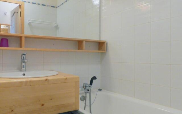 Appartement Méribel, 2 pièces, 5 personnes - FR-1-182-98