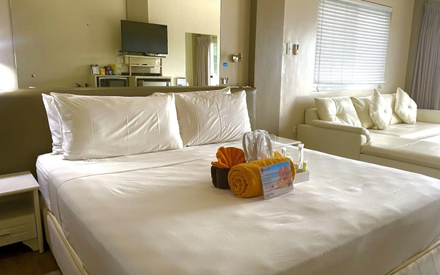 Lalaguna Villas Luxury Dive Resort & Spa