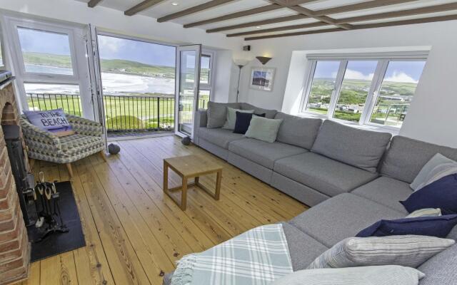 Stables & Breeze | 6 Bedrooms / Sleeps 13 | Sea Views