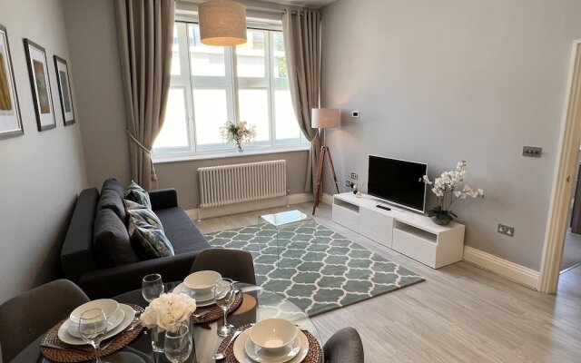 Windsor Castle Apartments