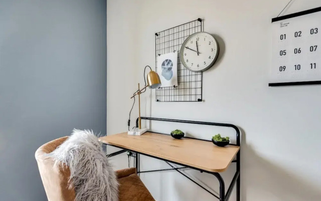 Stylish 4-br House - Free Parking Nice Garden