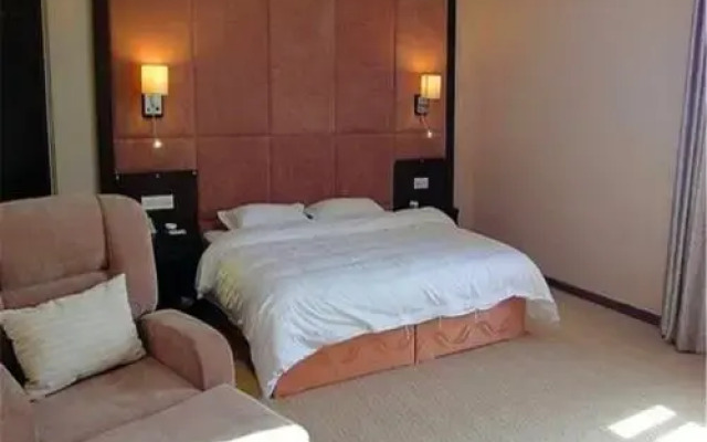 Feilong International Business Hotel
