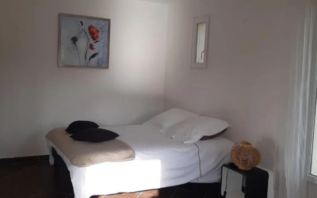 studio 5min plage agosta