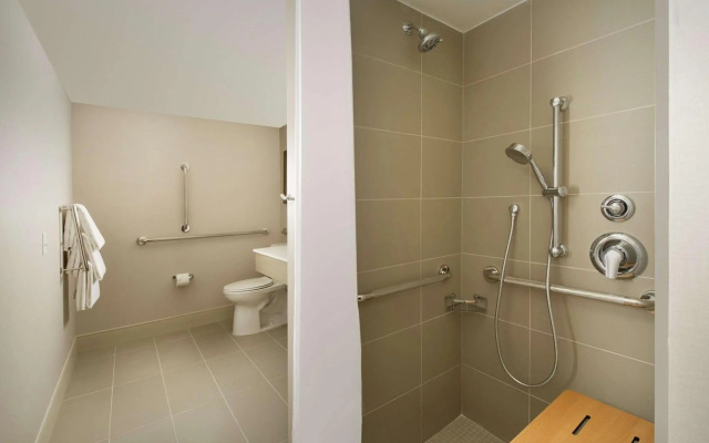 Hilton Garden Inn Miami South Beach