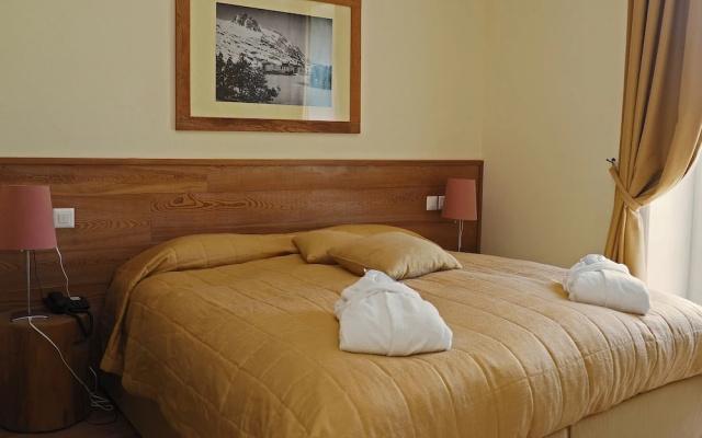 Maloja Palace Apartments