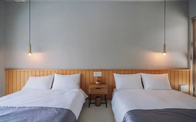 Reflexion Villas GLANZ