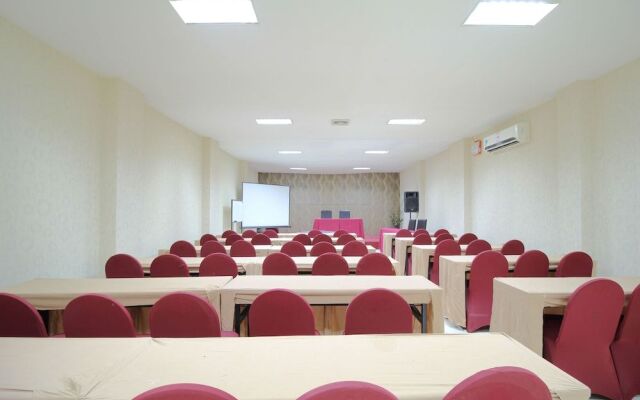 Airy Panakkukang Topaz Raya Blok F 5 Masale Makassar
