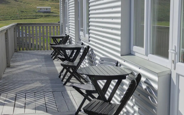Urðartindur Guesthouse