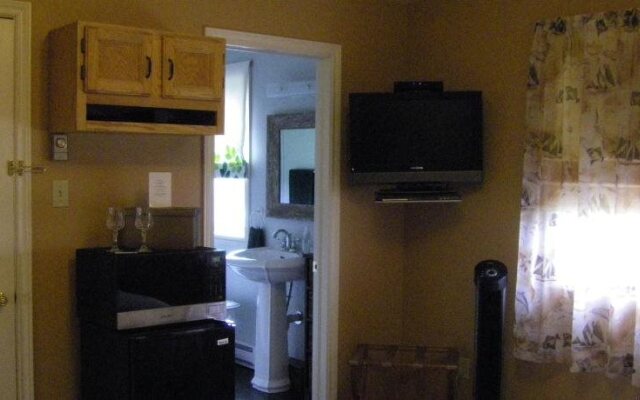 Coastal Waters Accommodations B&B