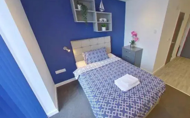 CovStays – Signature House - Modern City Studios