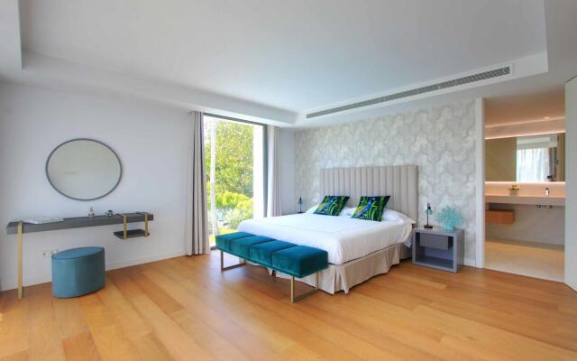 2244 - Modern Villa Puerto Banus
