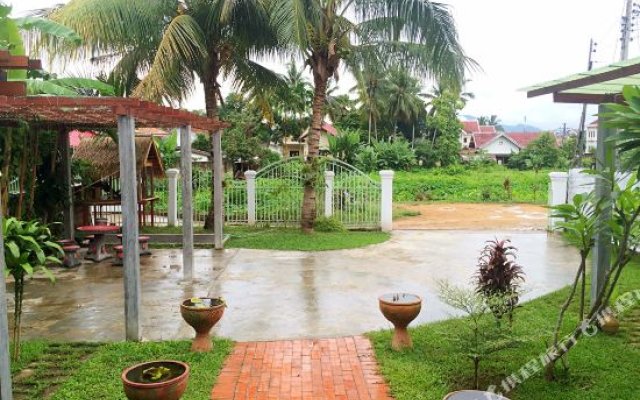 Phong Lack Guesthouse