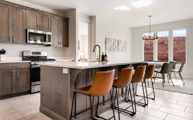 Rainson Retreat 5 Bedroom Home