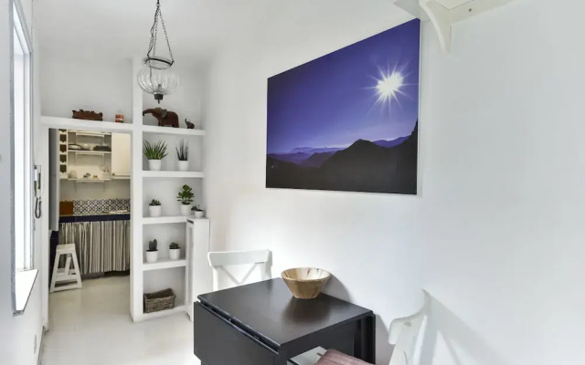 Monti Secret Garden Apartment