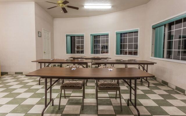 Travelodge Merced Yosemite