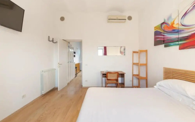 San Lorenzo Apartments