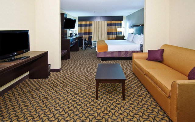 Holiday Inn Express: Pearl