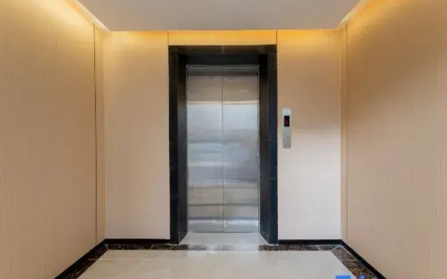 Haikou Rainbow Hotel (Hainan University Store, Haidian Island )