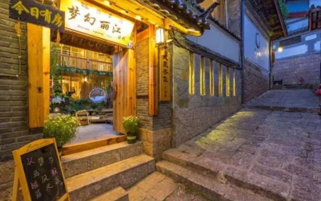 Floral Hotel · Dream Lijiang Inn Lijiang
