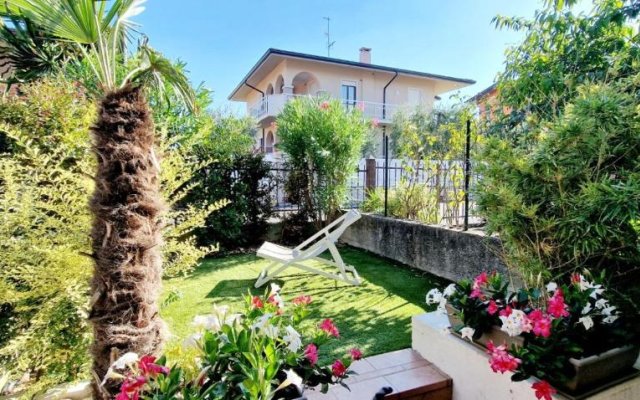 MANTEGNA BOUTIQUE APARTMENT, 75mq, 100mt from the lake, free parking