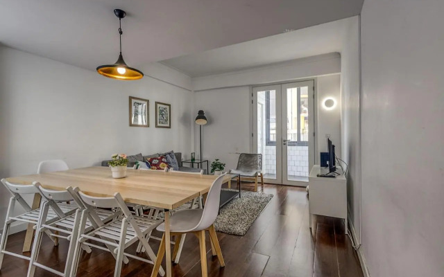 Travel and Live Apartments