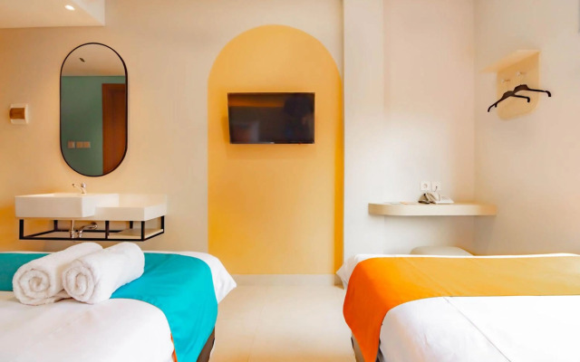 Sans Hotel Alexander Bandung